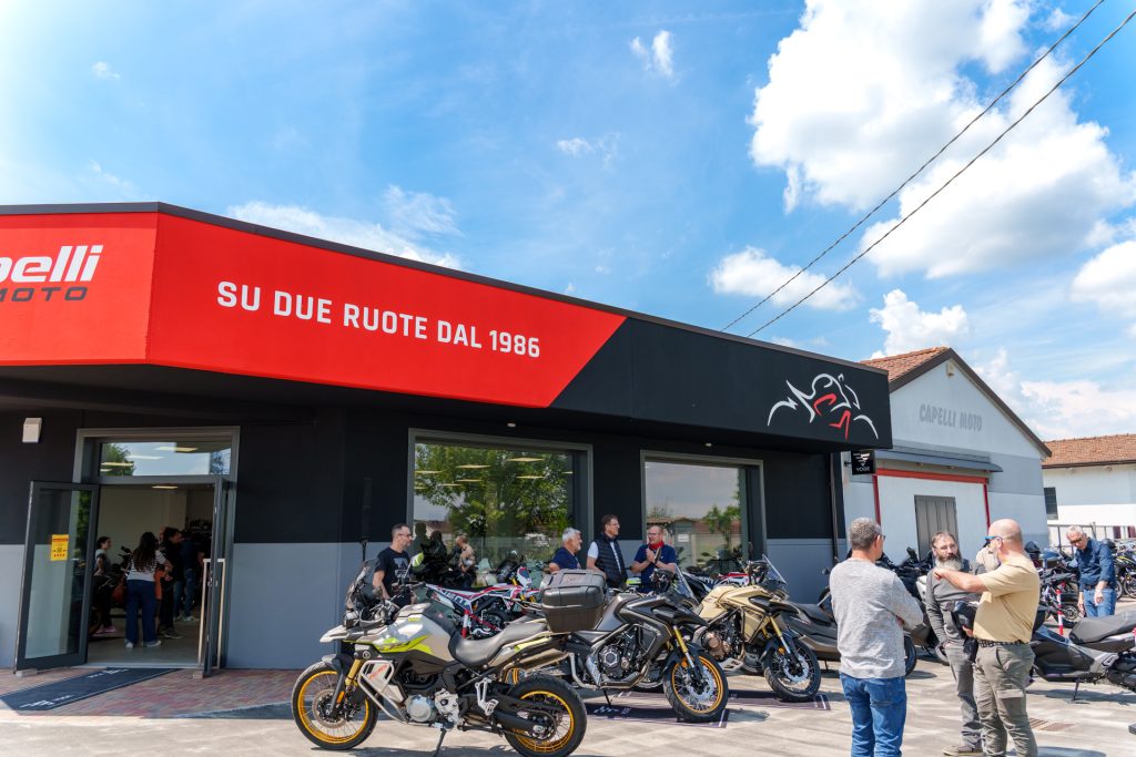 test-ride-voge-capelli-moto-brescia-evento-esposizione