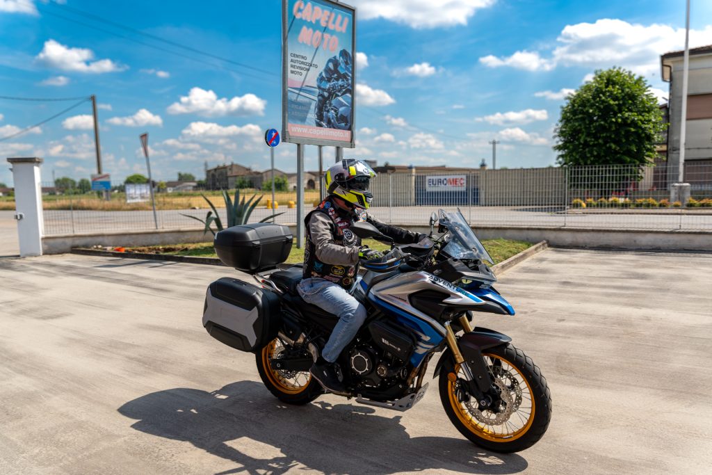 test-ride-voge-capelli-moto-brescia-evento-guida