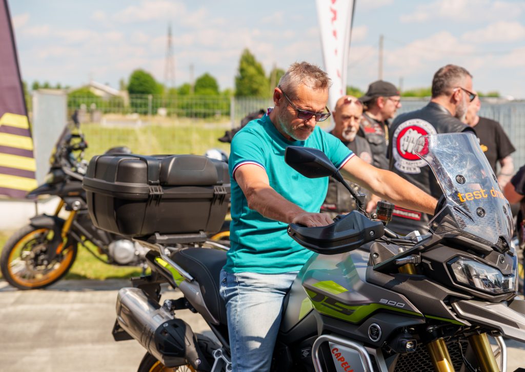 test-ride-voge-capelli-moto-brescia-evento-manubrio