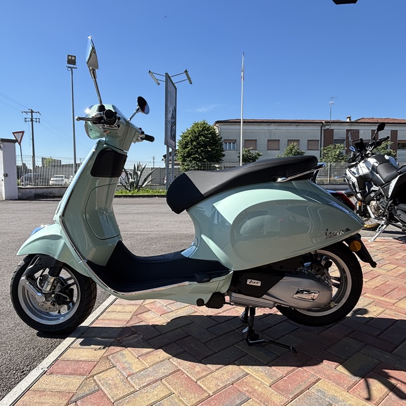 Piaggio Vespa Primavera 125 - immagine 3