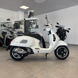 PIAGGIO VESPA GTS 300 SUPER
